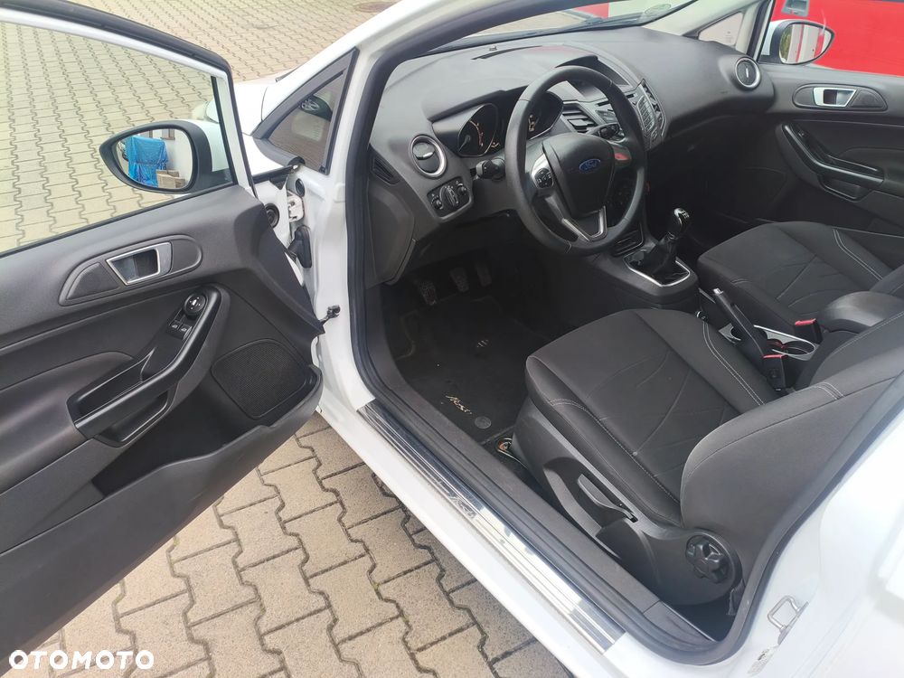 Ford Fiesta - 5