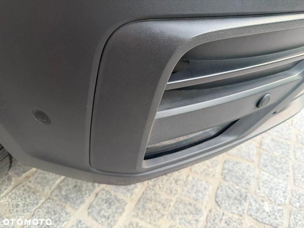 Volkswagen E-CRAFTER - 37