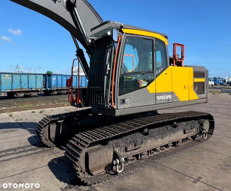 Volvo EC200el - 4