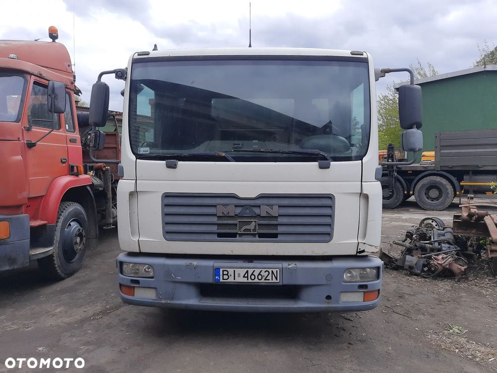 MAN TGL 12.180 4x2 BB - 3