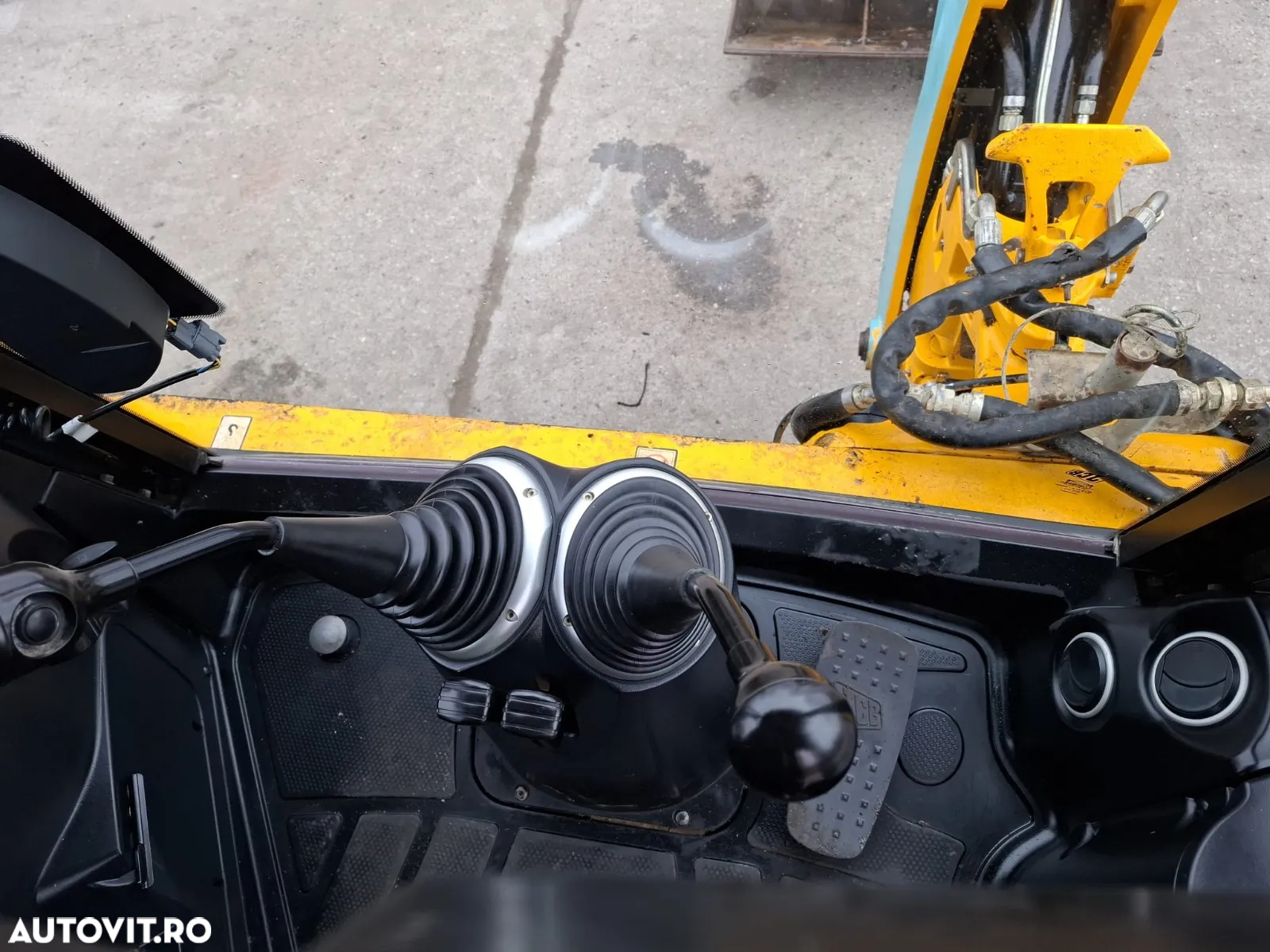 JCB 3CX ECO - 15