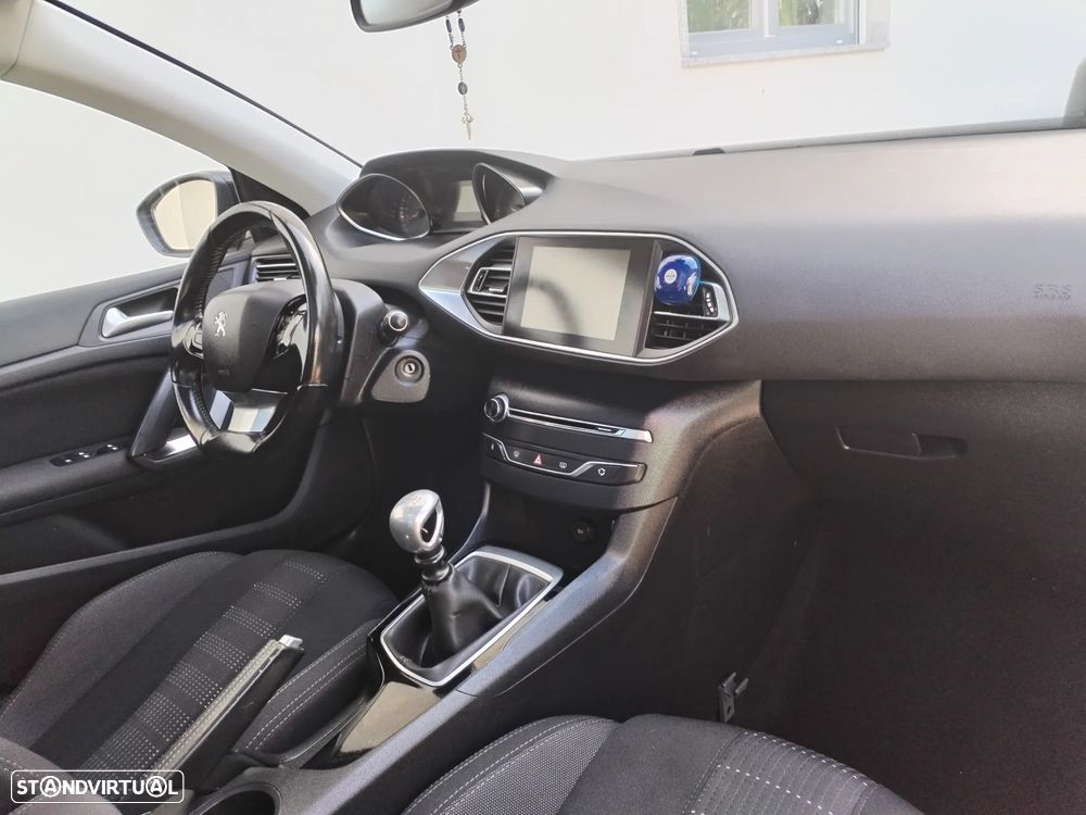 Peugeot 308 SW BlueHDi 120 Stop & Start Active - 3