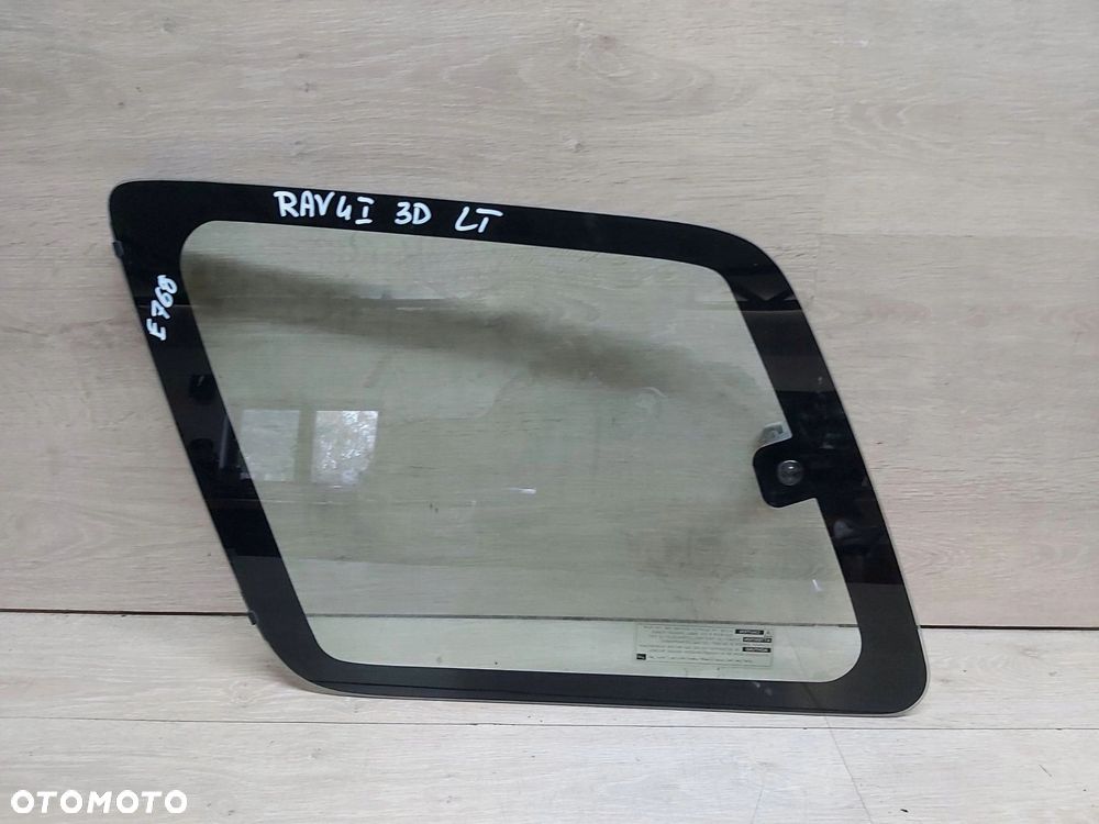 Toyota RAV4 I 2,0 3s-fe szyba karoseryjna lewy tył 3D - 1