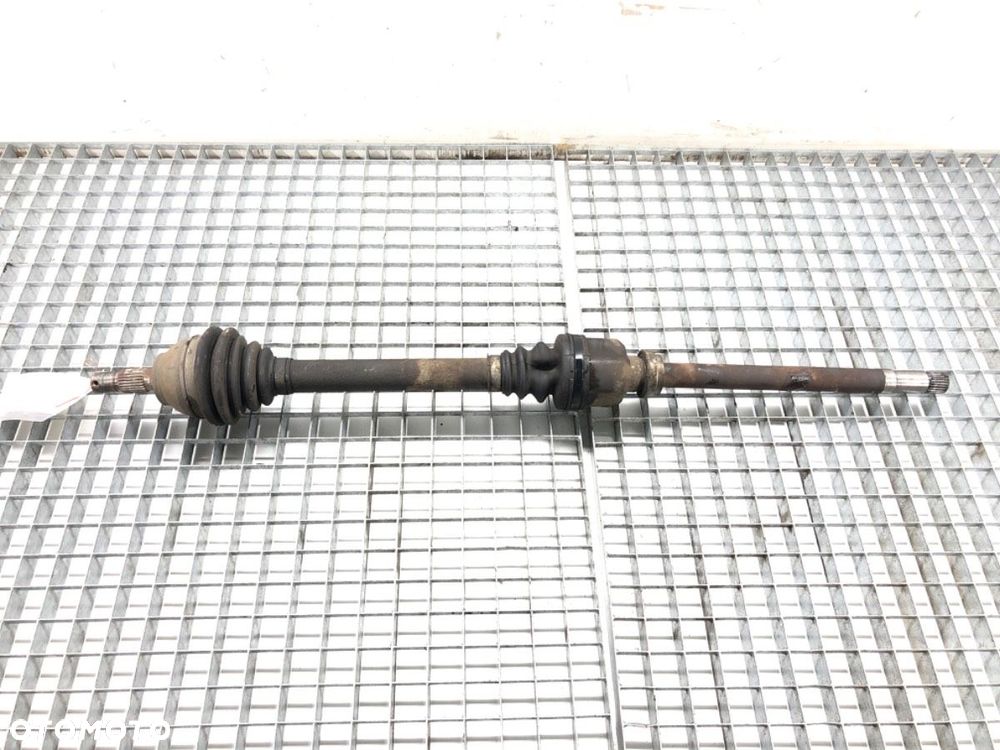 PÓŁOŚ PRAWY PRZÓD  PEUGEOT 5008 (0U_, 0E_) 2009 - 2017 1.6 16V 115 kW [156 KM] benzyna 2009 - - 1