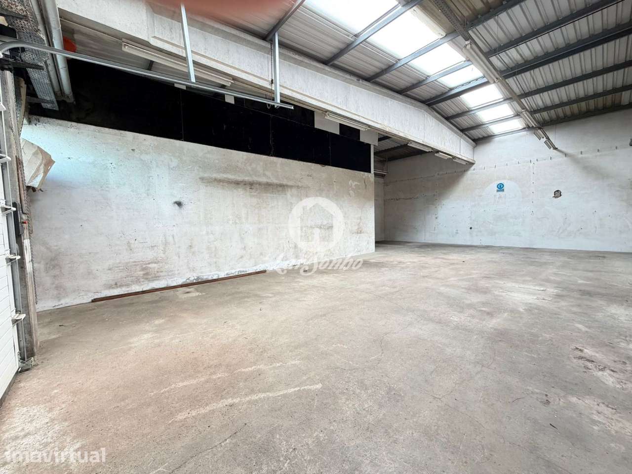 Armazém de 1.946 m² em Fajozes | Vila do Conde - Grande imagem: 5/22
