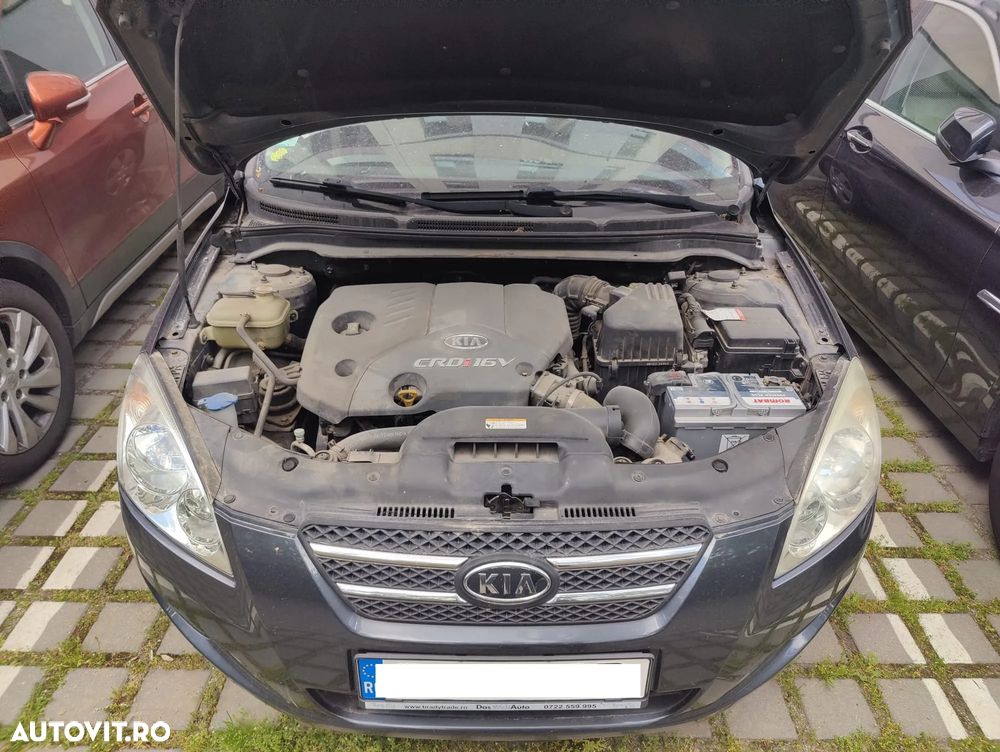 Dezmembrez KIA Ceed gri inchis 1,6 CRDI 16V 2008 66KW D4FB - 4