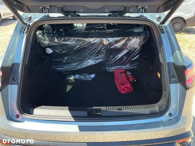 Renault Espace 1.2 E-Tech Full Hybrid 200 Iconic MMT 5os - 9