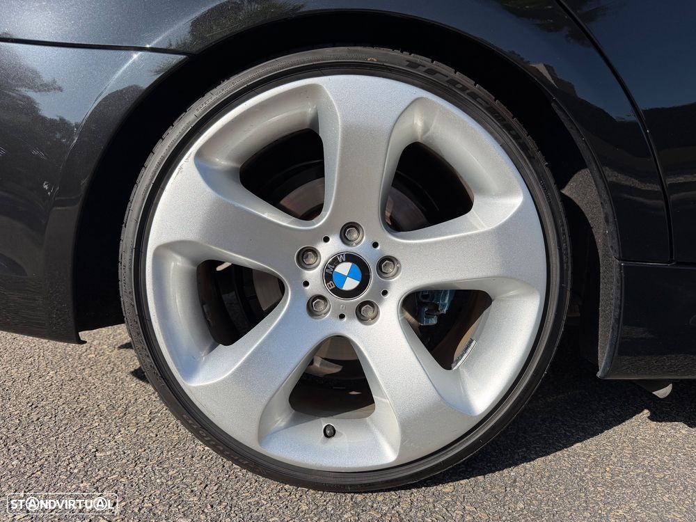BMW 318 d Navigation Sport - 26