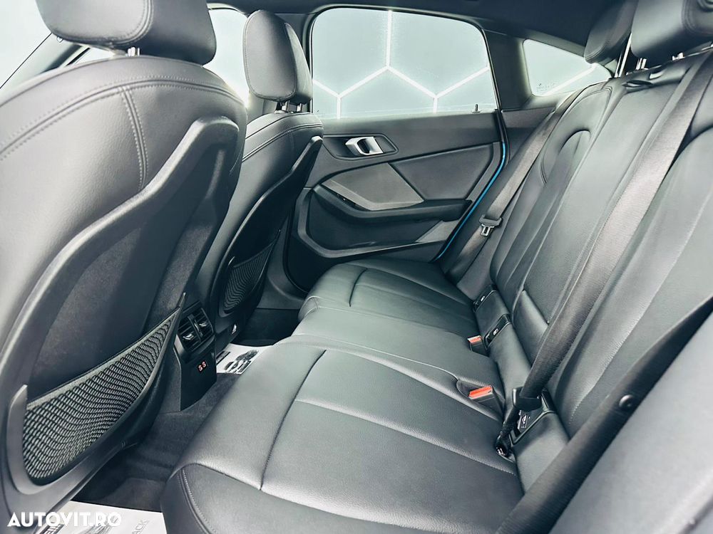 BMW Seria 2 220d Sport-Aut. M Sport - 15