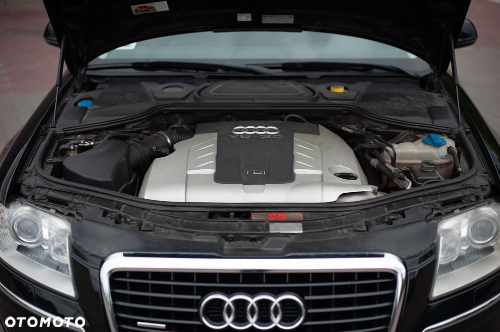 Audi A8 3.0 TDI DPF quattro - 12