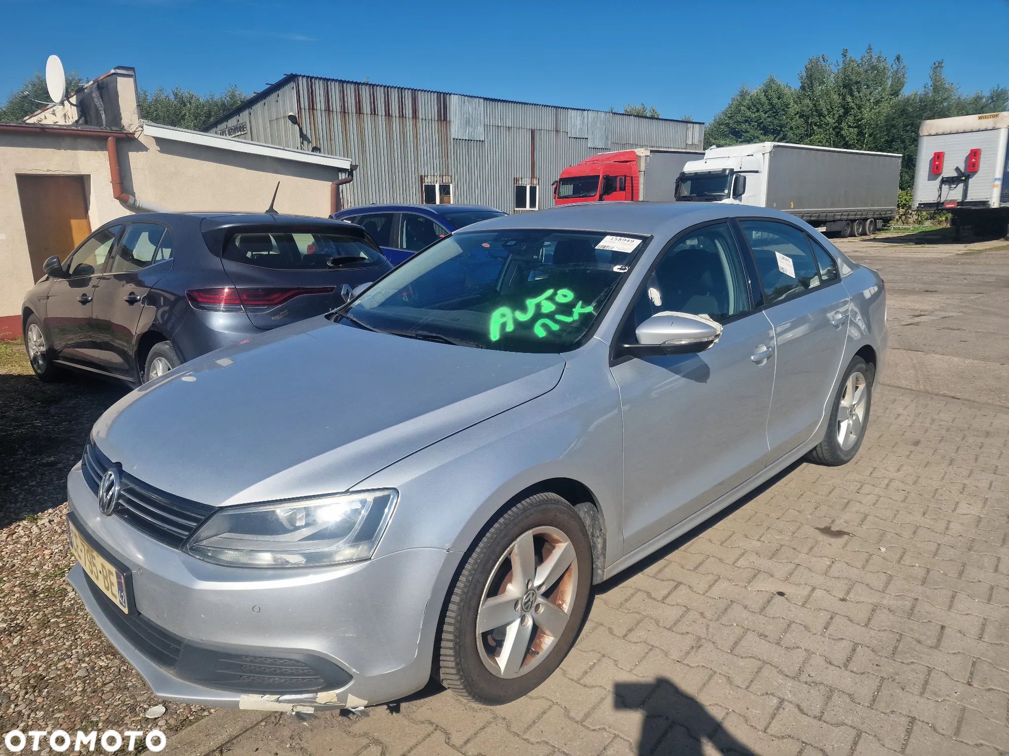Volkswagen Jetta 1.6 TDI Blue Motion Technology Comfortline - 1
