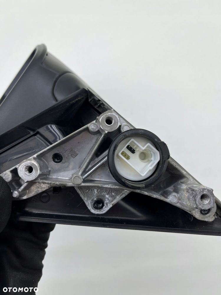 BMW 3 F30 F31 PRAWE LUSTERKO 6-PIN 475 EUROPA - 10