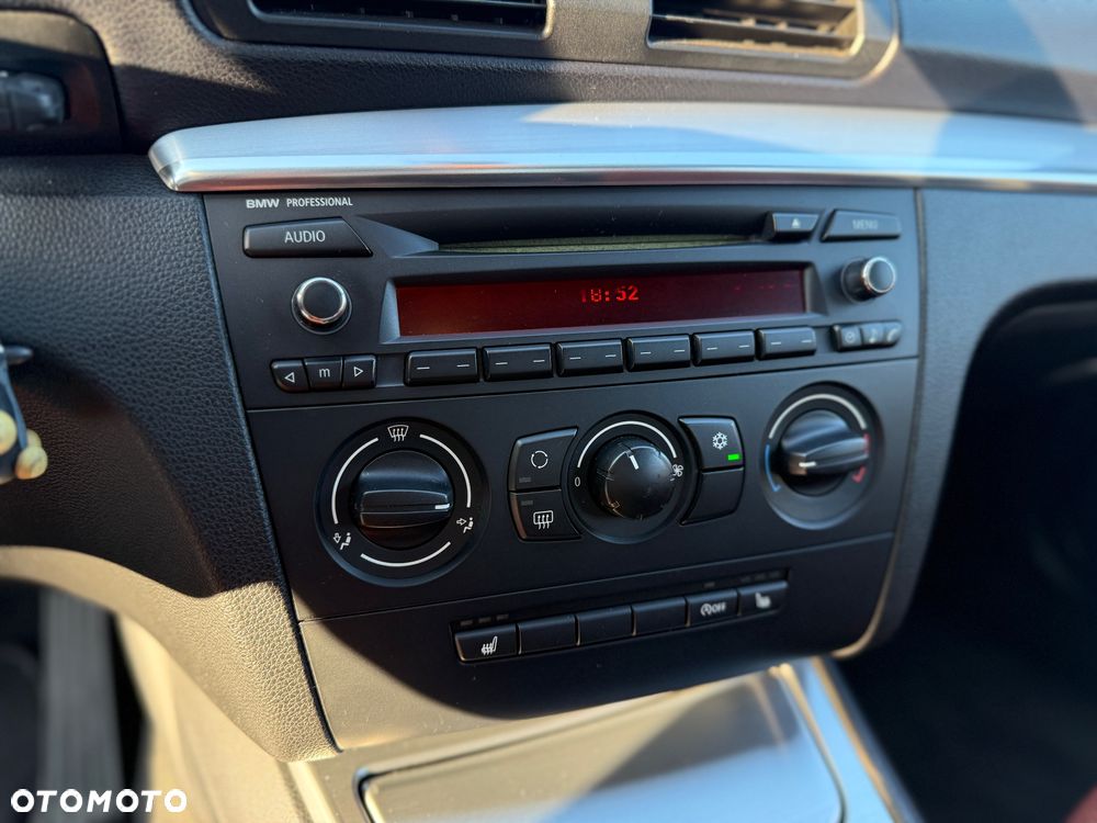 BMW Seria 1 118d - 18