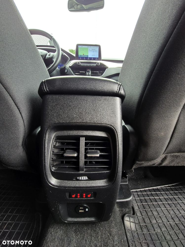 Ford Kuga 1.5 EcoBoost FWD Titanium - 22