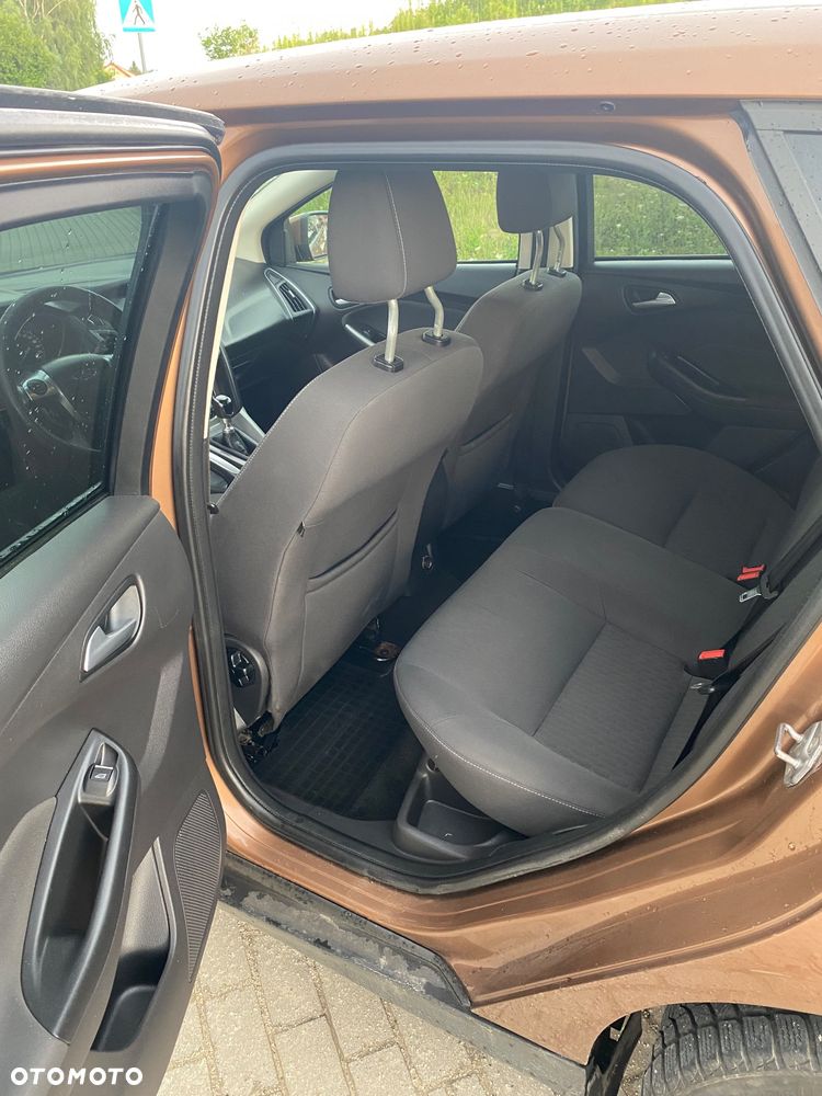 Ford Focus 1.6 TDCi Titanium ECOnetic - 8
