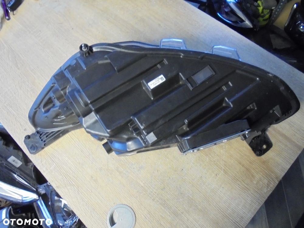 FORD FOCUS MK4 FULL LED LAMPA PRAWY PRZÓD EUROPA - 5