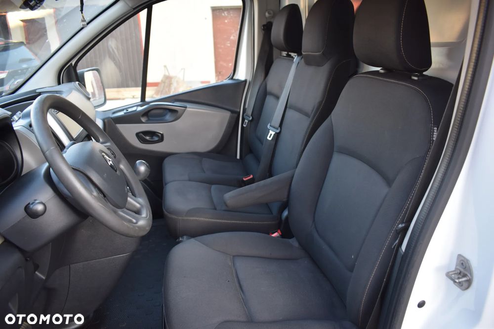 Renault Trafic - 10