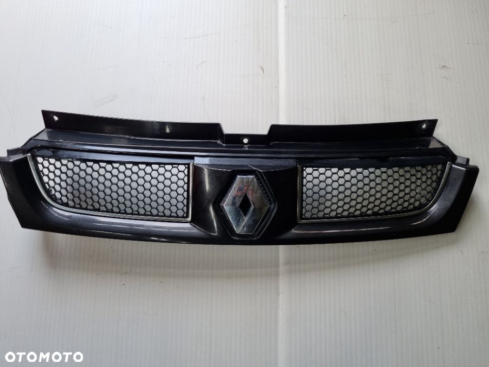 ATRAPA GRILL TRAFIC 01-06r. TED68 - 1