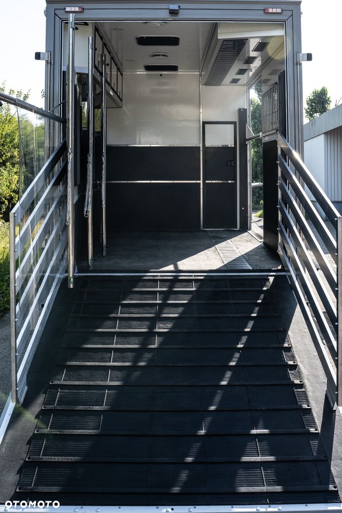 Renault T , Koniowóz 4 konie , zabudowa 2025 - gwarancja - 25