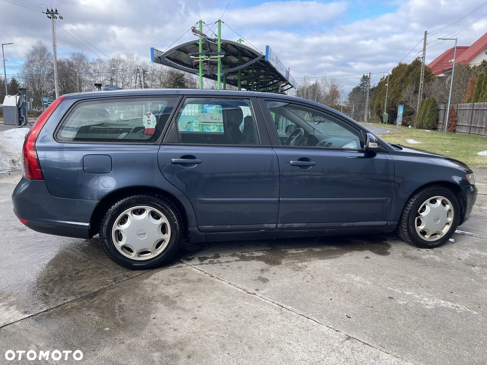 Volvo V50 - 3