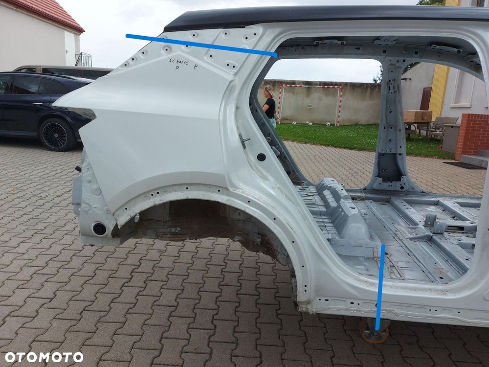 RENAULT Scenic E-Tech V 5 Błotnik ćwiartka tył prawy BIXUI - 1