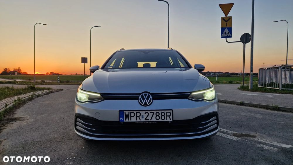 Volkswagen Golf 2.0 TDI Life - 1