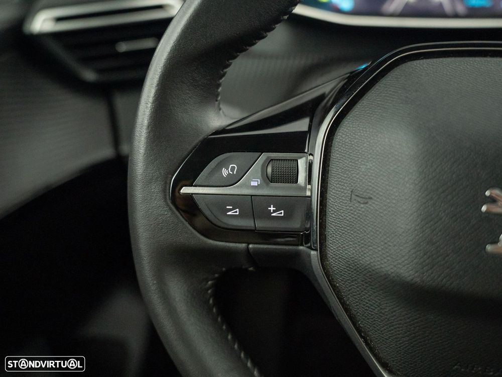 Peugeot e-208 50 kWh Allure Pack - 22