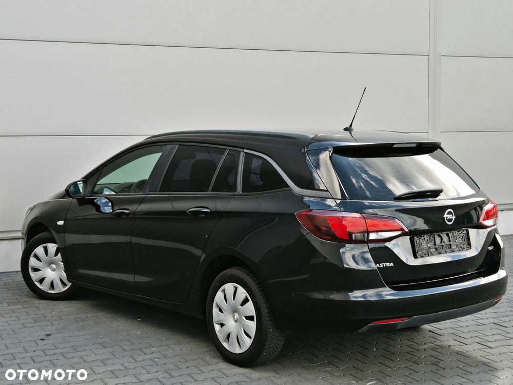 Opel Astra 1.6 CDTI Active - 10