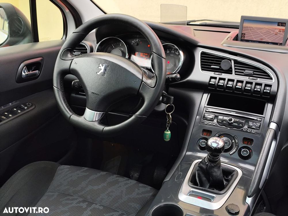 Peugeot 3008 - 11