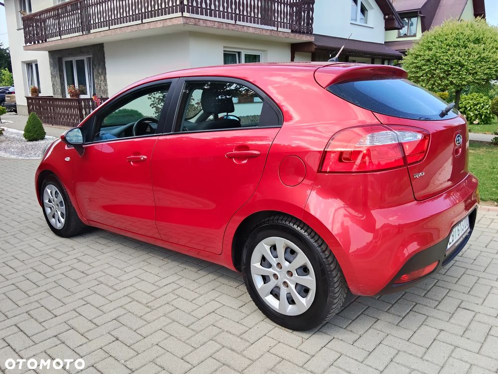 Kia Rio 1.2 Dream Team Edition - 7