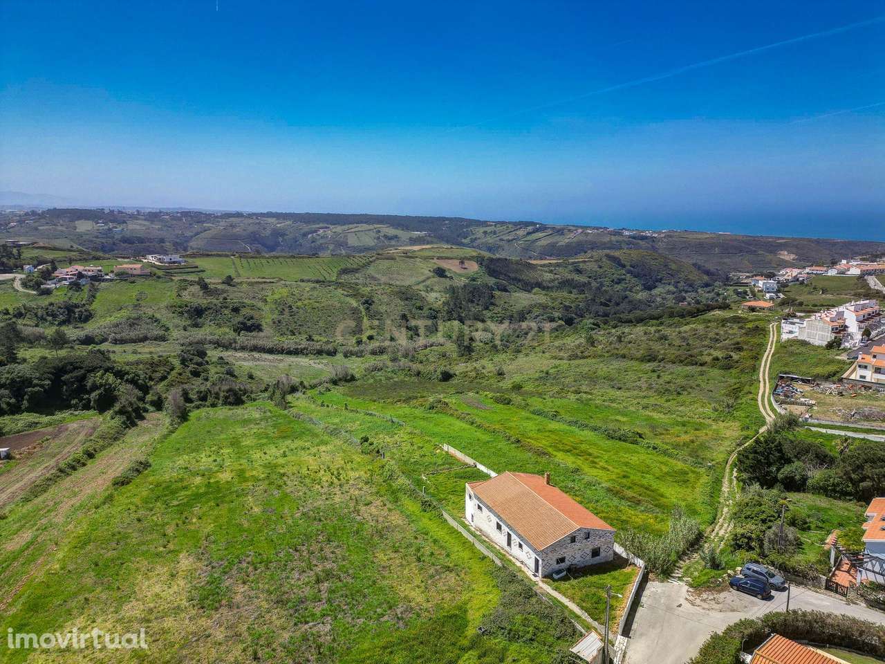 Moradia com Terreno Amplo e Vista Mar na Carvoeira - Grande imagem: 3/60