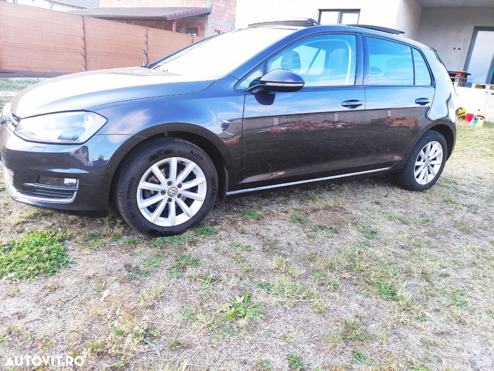 Volkswagen Golf - 18