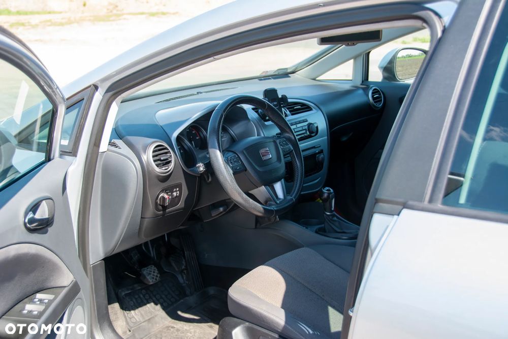 Seat Leon 1.9 TDI DPF Ecomotive Stylance - 4