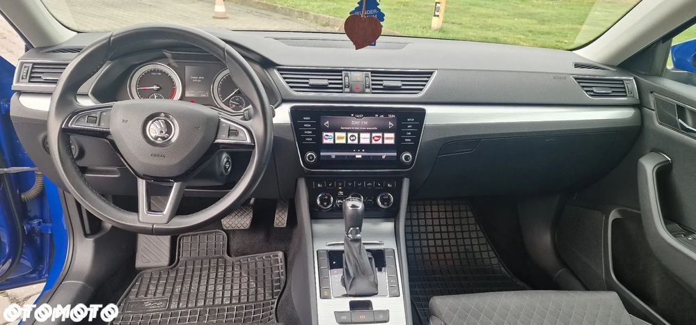 Skoda Superb 2.0 TDI Ambition DSG7 - 11