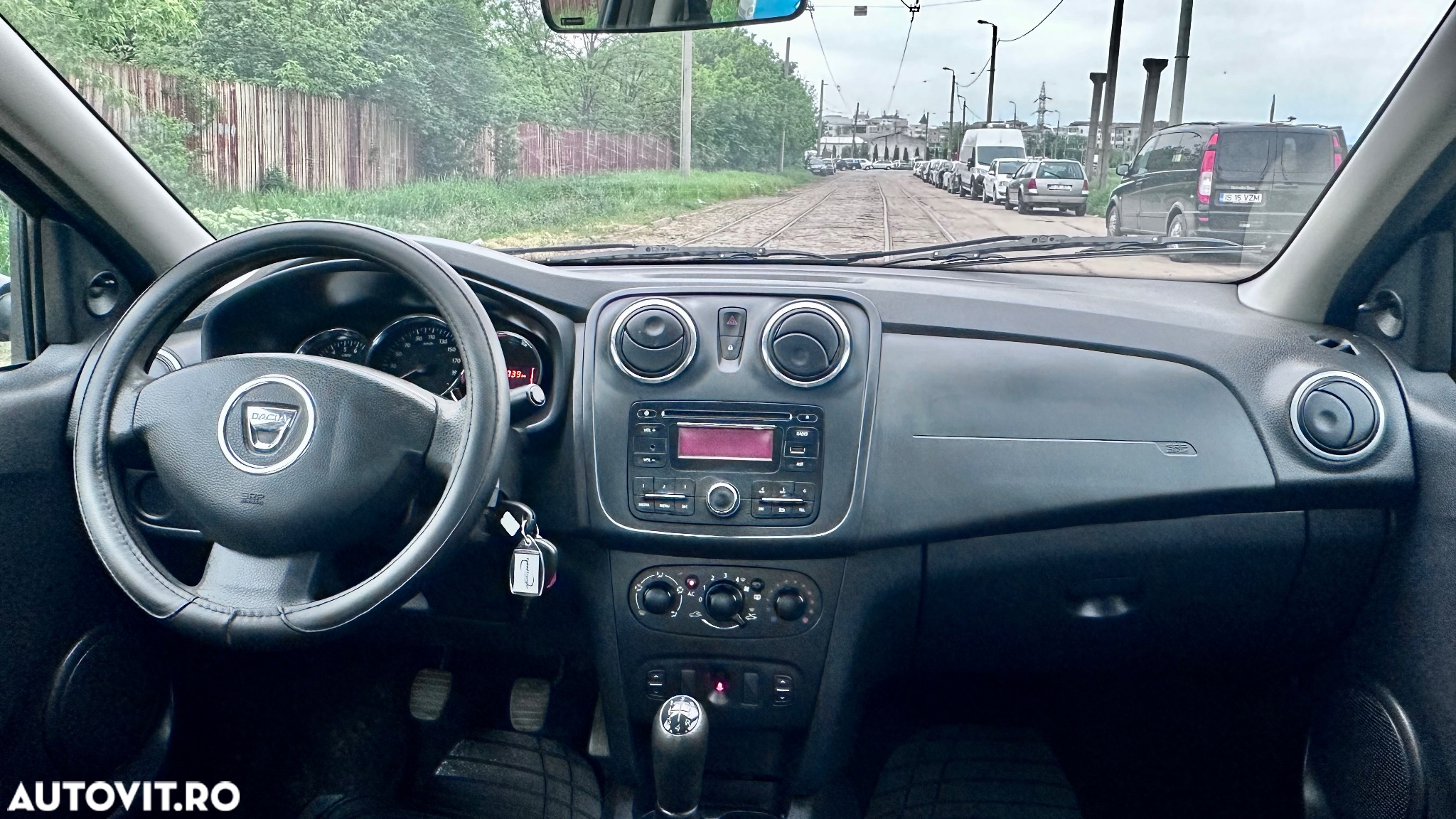 Dacia Logan 1.2 75CP Laureate - 9