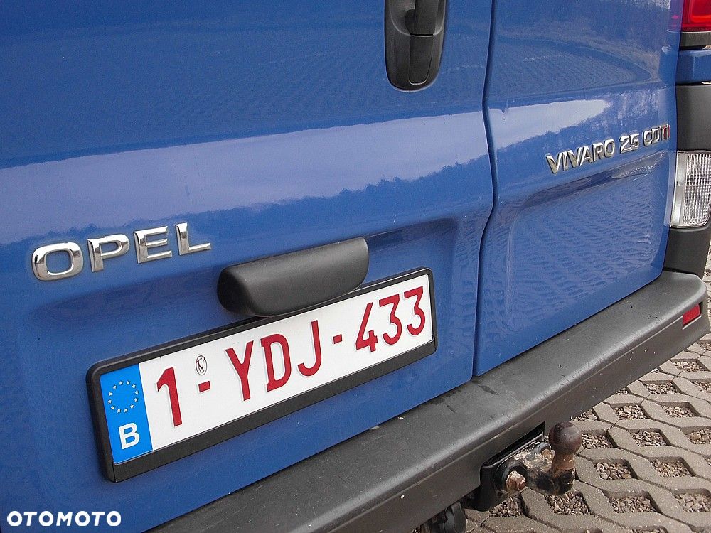 Opel Vivaro - 22