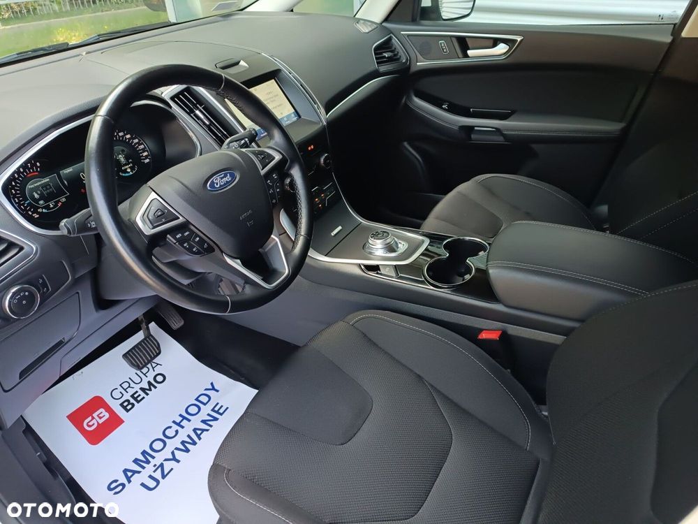 Ford S-Max - 10