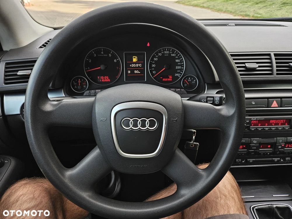 Audi A4 Avant - 9