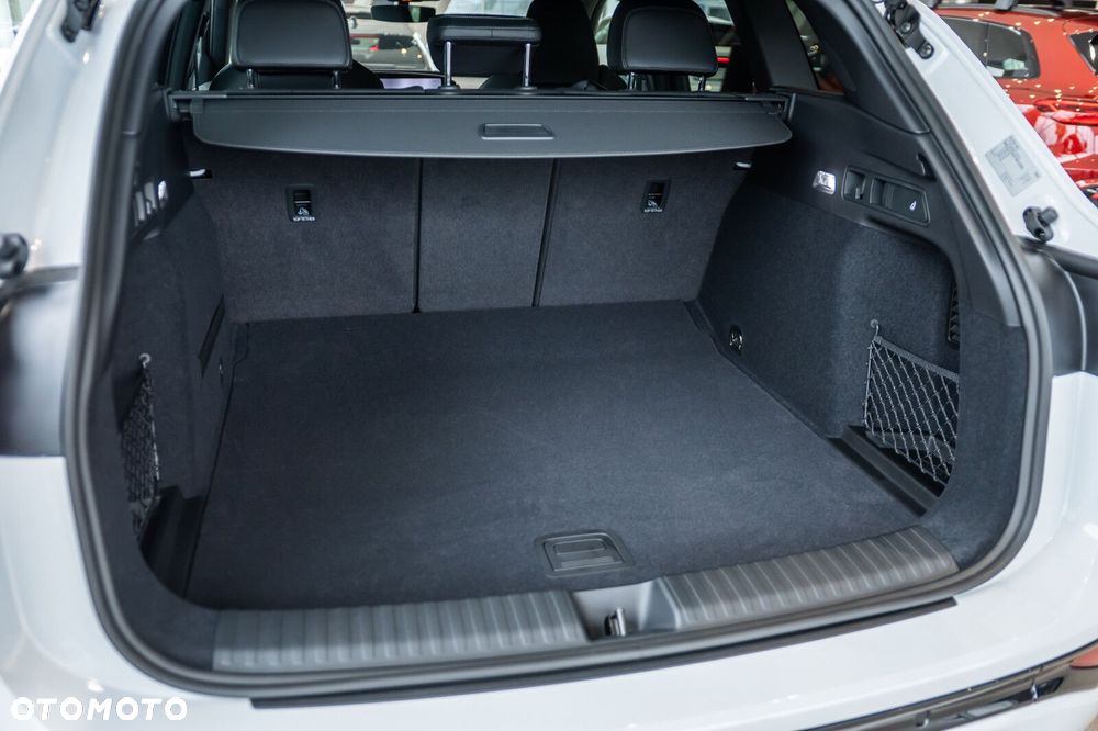 Audi Q6 e-tron - 10
