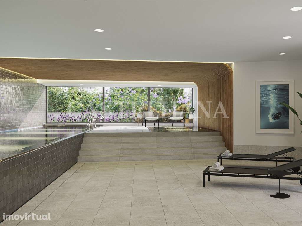 Apartamento T4 com varanda e estacionamento no Campo Grande - Grande imagem: 3/65