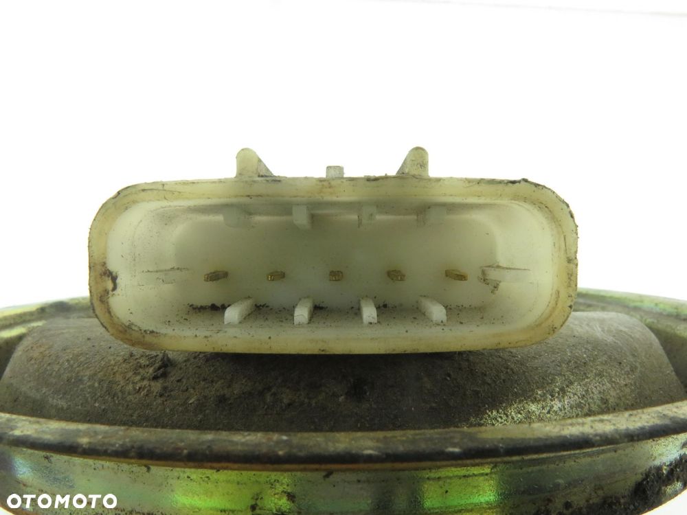 POMPA PALIWA OPEL CORSA B 1.4 i - C 14 NZ 90411101 - 2