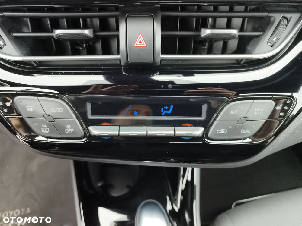 Toyota C-HR 2.0 Hybrid Style - 23