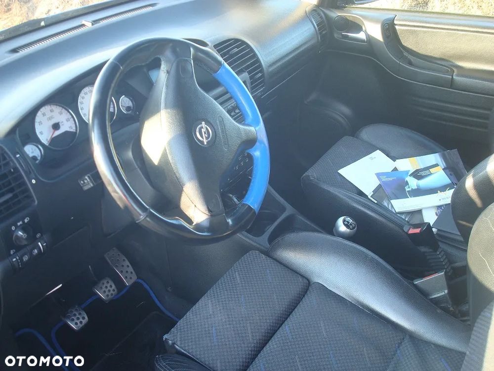 Opel Zafira 2.0 OPC - 9