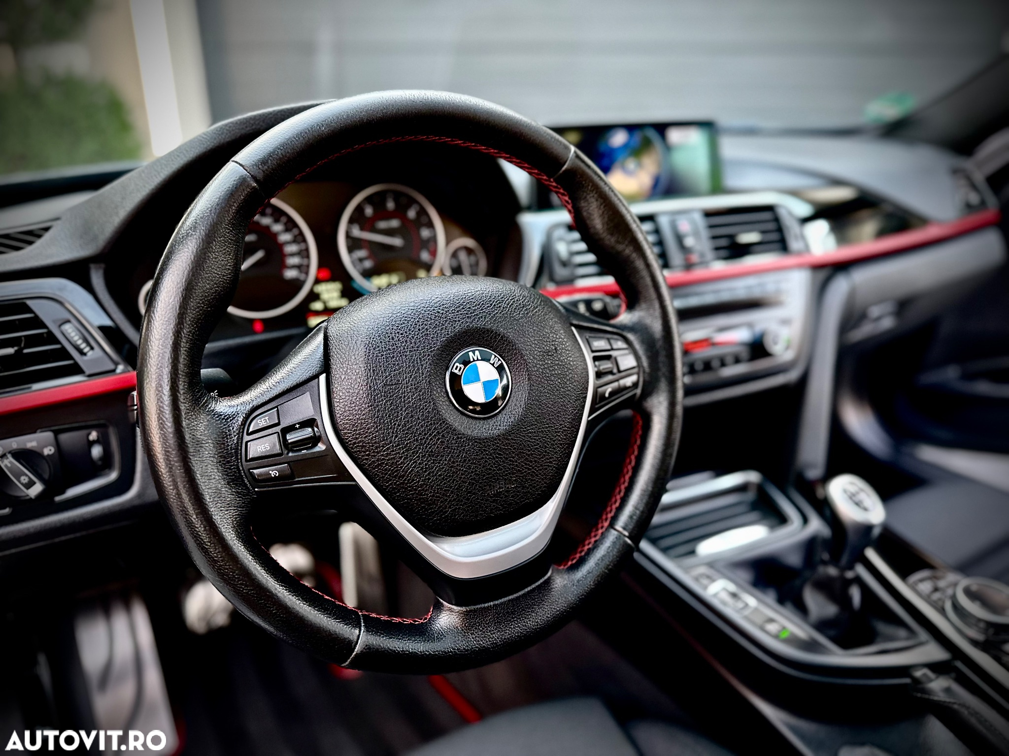 BMW Seria 3 320d Sport Line - 26