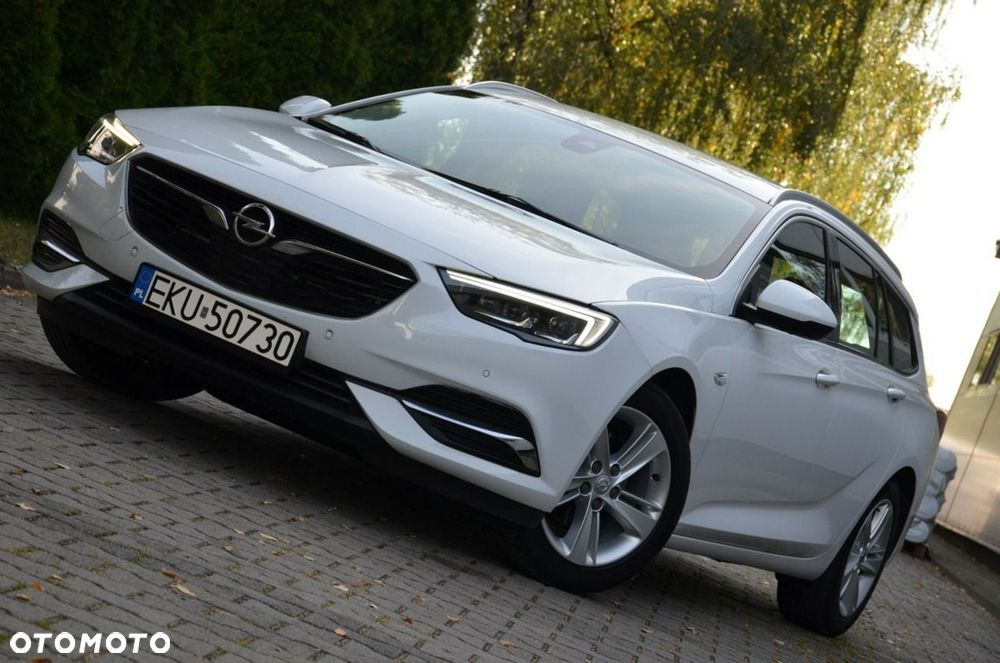 Opel Insignia - 40