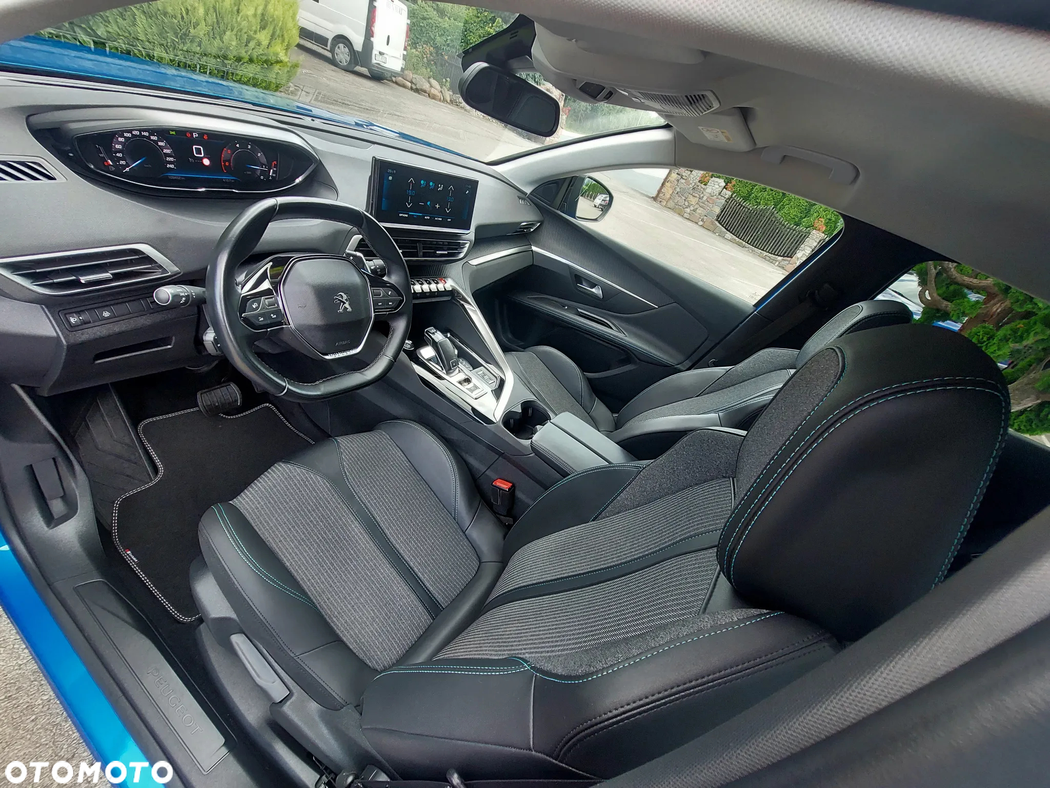 Peugeot 3008 BlueHDi 130 Stop & Start EAT8 GT Pack - 23