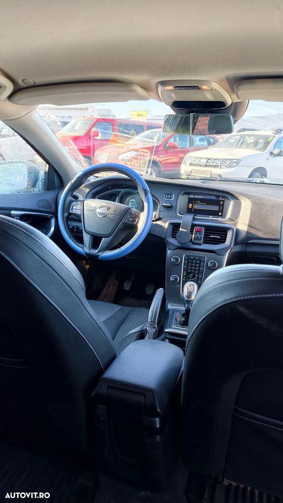 Volvo V40 D2 - 6