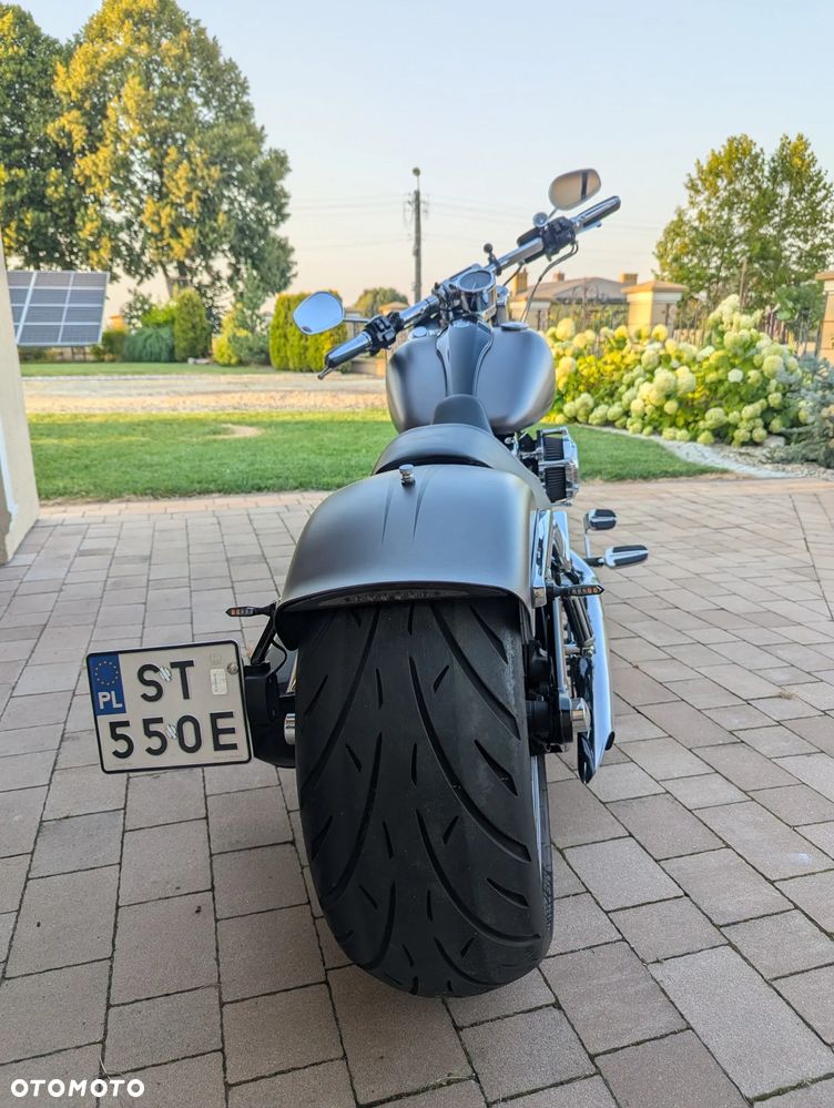 Harley-Davidson FXSB Breakout - 5