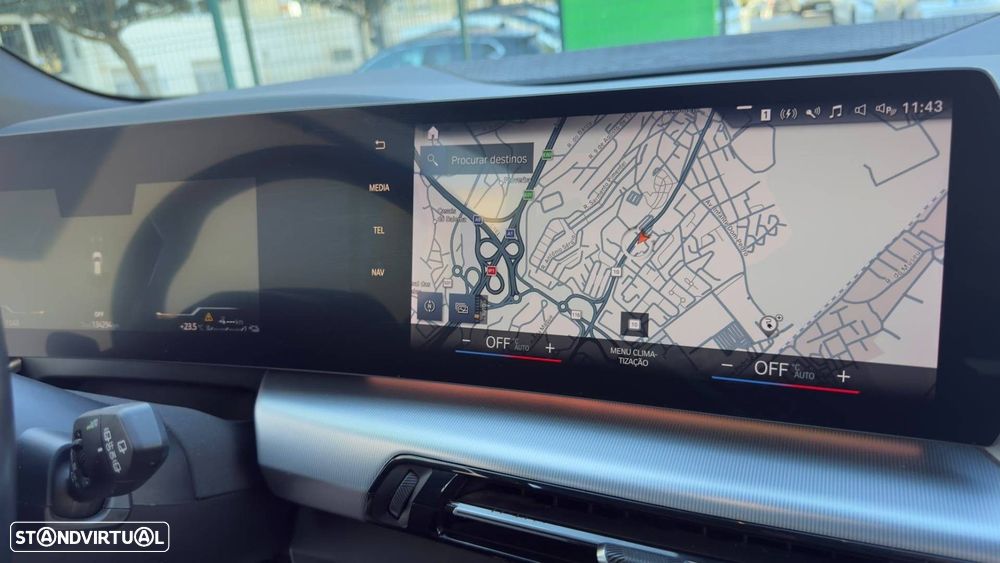 BMW 225xe Active Tourer xDrive Edição Desportiva M - 19