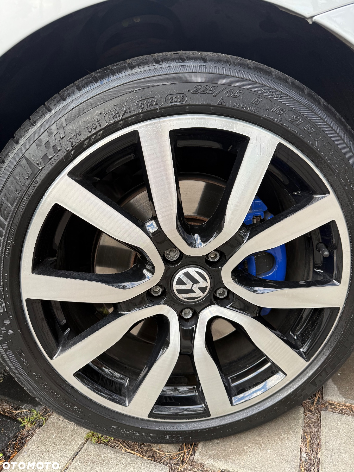 Volkswagen Golf - 10